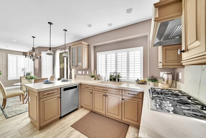 21 Verona Lane, Lake Forest, California 92610