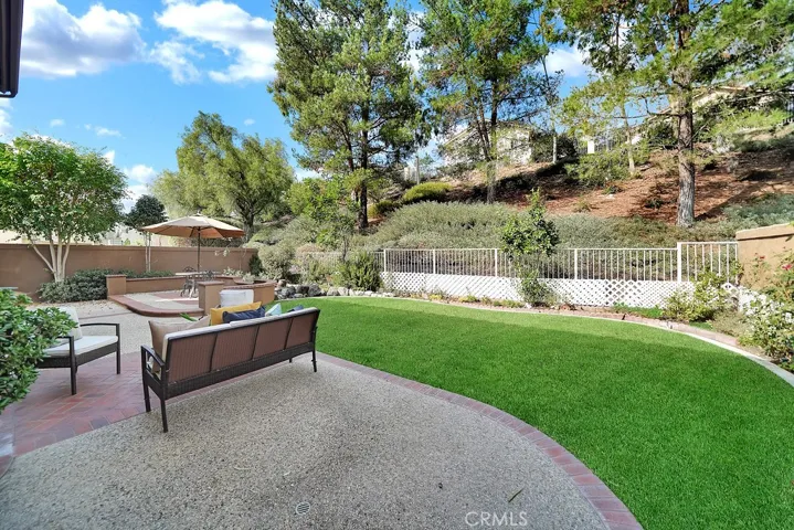 21 Verona Lane, Lake Forest, California 92610