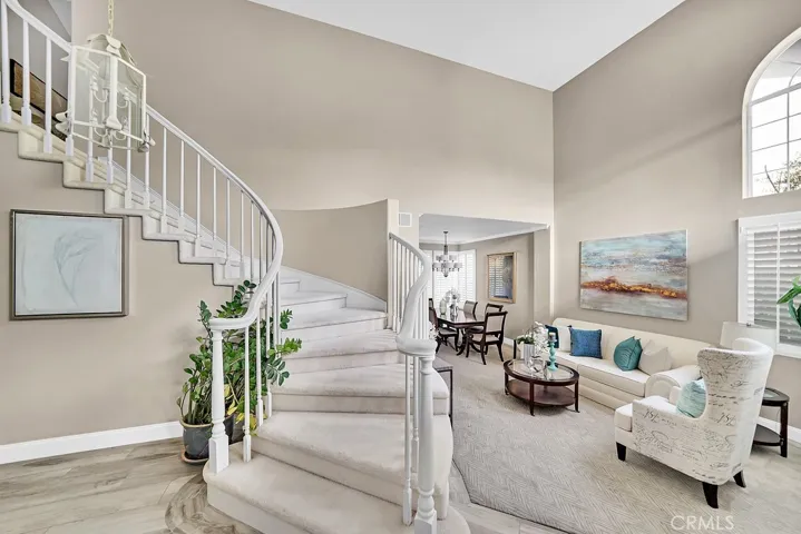 21 Verona Lane, Lake Forest, California 92610