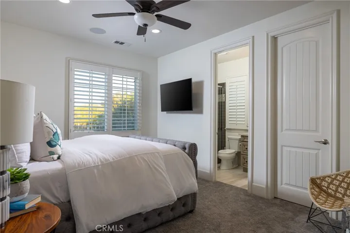 4692 Oceanridge Drive, Huntington Beach, California 92649