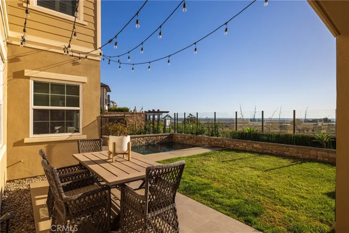 4692 Oceanridge Drive, Huntington Beach, California 92649