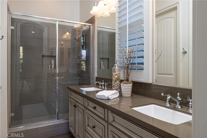 4692 Oceanridge Drive, Huntington Beach, California 92649