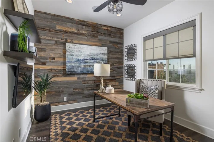 4692 Oceanridge Drive, Huntington Beach, California 92649