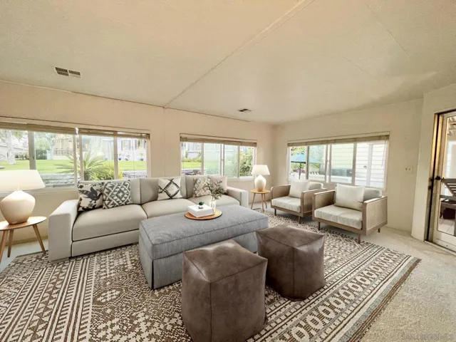 7318 San Luis St, Carlsbad, California 92011