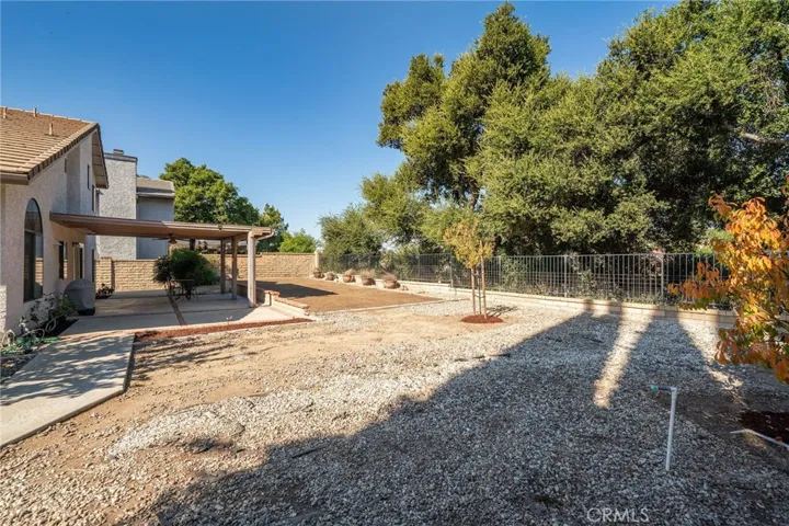 25424 Hampton Place, Saugus, California 91350