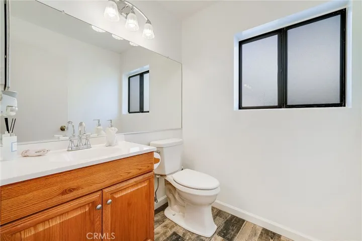 25424 Hampton Place, Saugus, California 91350