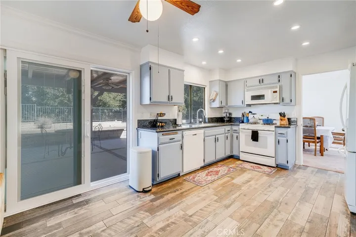 25424 Hampton Place, Saugus, California 91350
