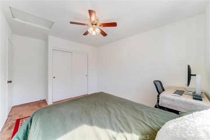 25424 Hampton Place, Saugus, California 91350