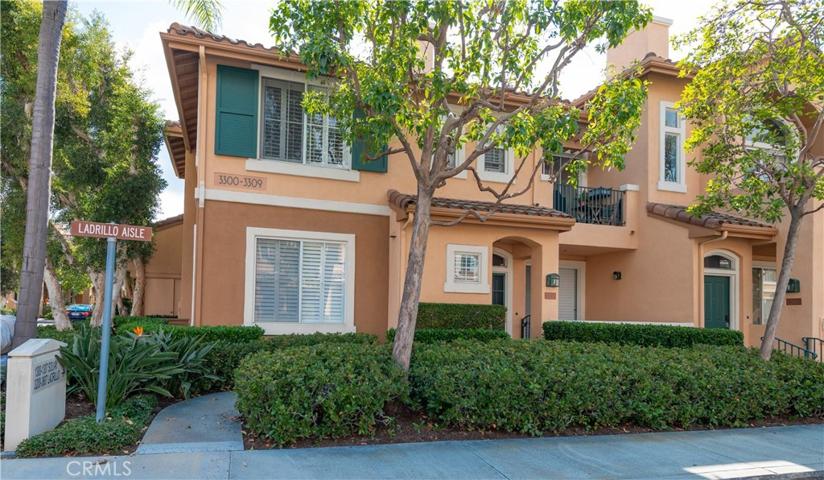 3302 Ladrillo Aisle, Irvine, California 92606