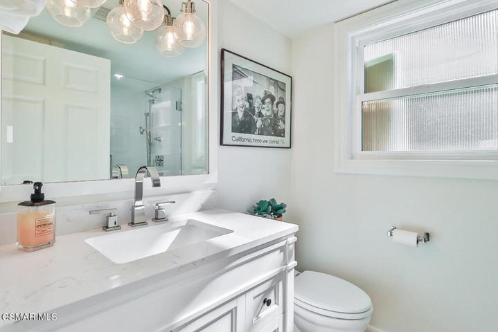 gGuest Bath1