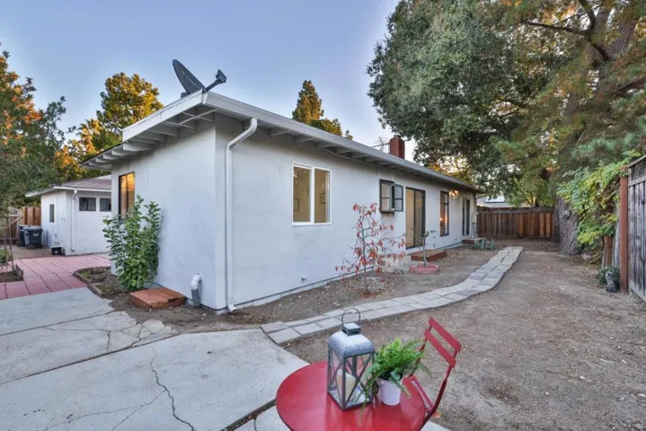 1050 Yorktown Drive, Sunnyvale, California 94087