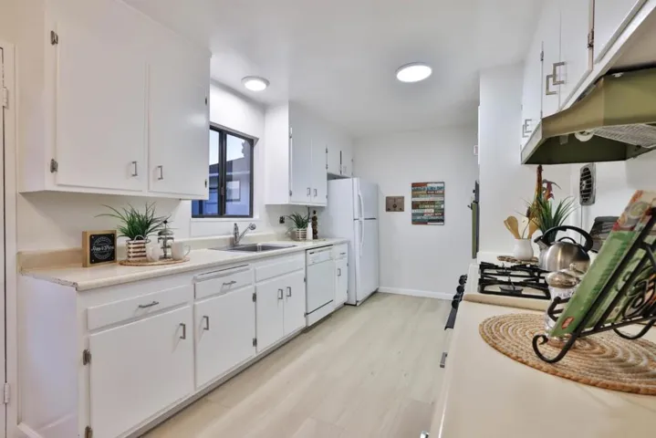 1050 Yorktown Drive, Sunnyvale, California 94087