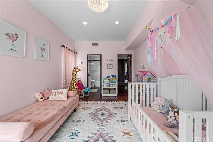 728 Avenue C, Redondo Beach, California 90277