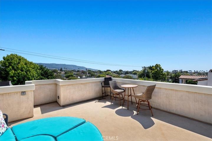 728 Avenue C, Redondo Beach, California 90277