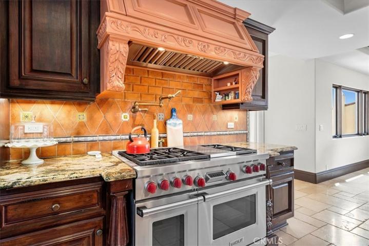 728 Avenue C, Redondo Beach, California 90277