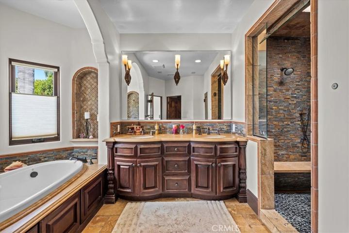 728 Avenue C, Redondo Beach, California 90277