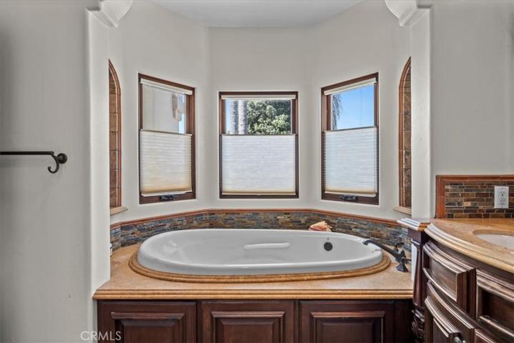 728 Avenue C, Redondo Beach, California 90277