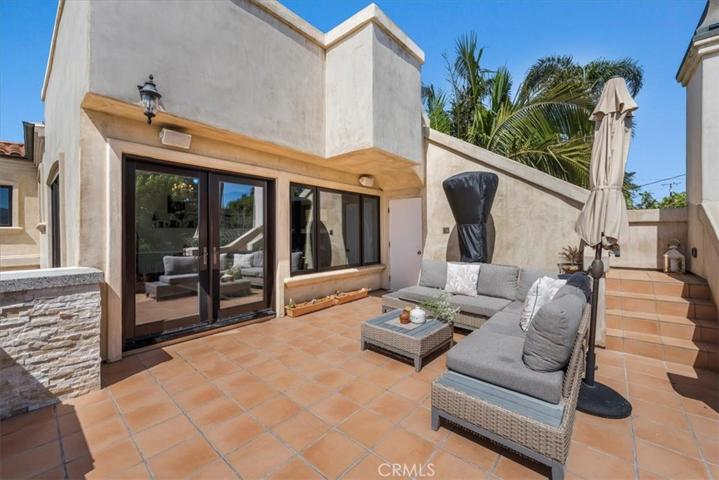 728 Avenue C, Redondo Beach, California 90277