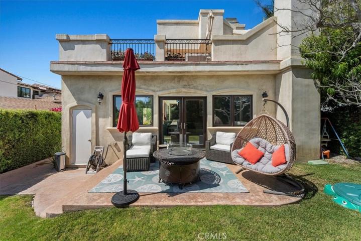728 Avenue C, Redondo Beach, California 90277