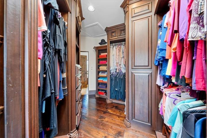 728 Avenue C, Redondo Beach, California 90277