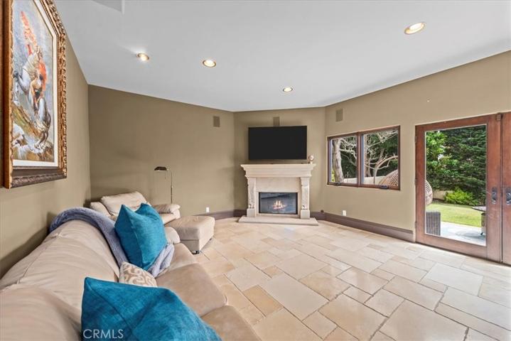 728 Avenue C, Redondo Beach, California 90277