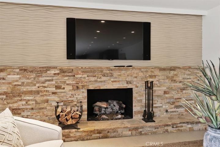 19451 Surfdale Lane, Huntington Beach, California 92648