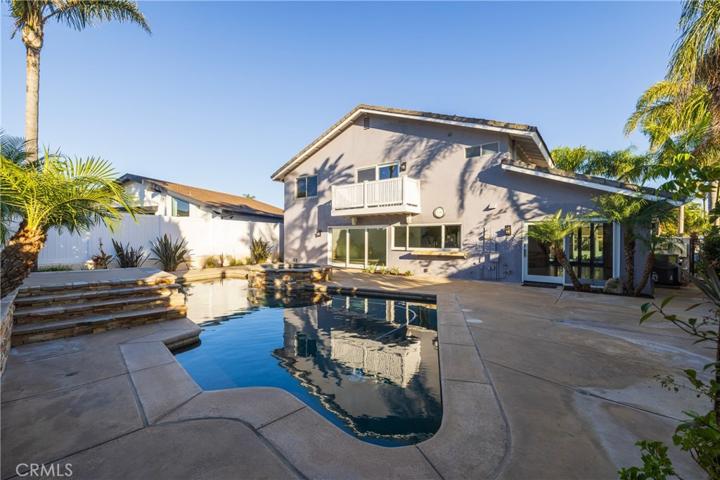 19451 Surfdale Lane, Huntington Beach, California 92648