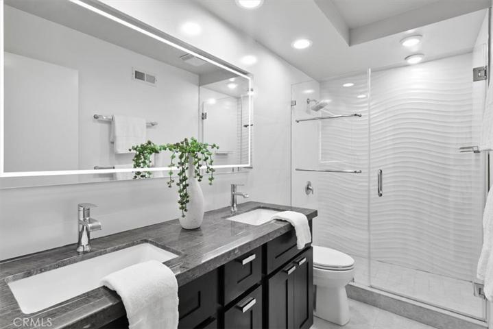 19451 Surfdale Lane, Huntington Beach, California 92648