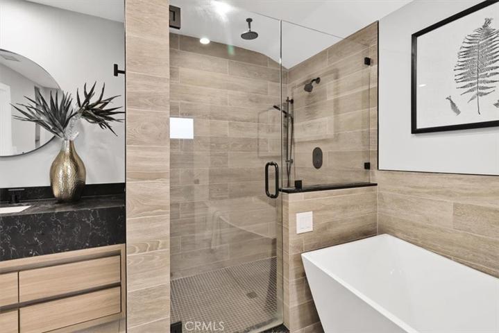 19451 Surfdale Lane, Huntington Beach, California 92648