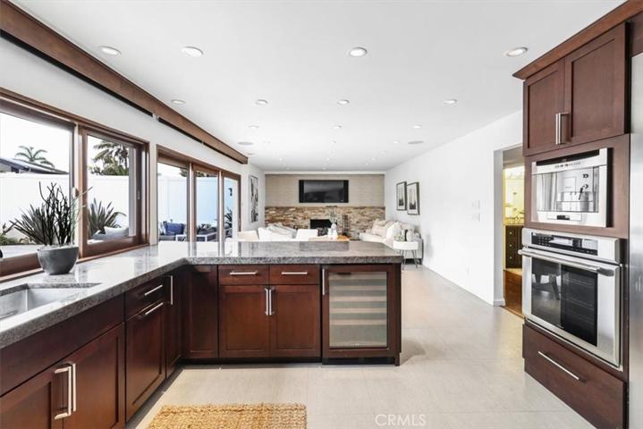19451 Surfdale Lane, Huntington Beach, California 92648