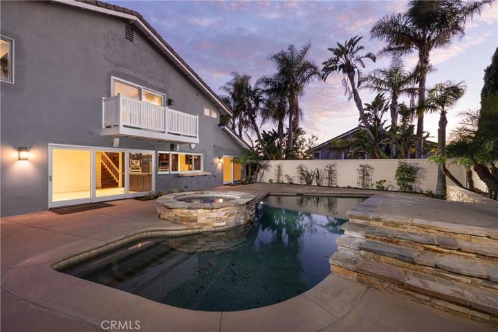 19451 Surfdale Lane, Huntington Beach, California 92648