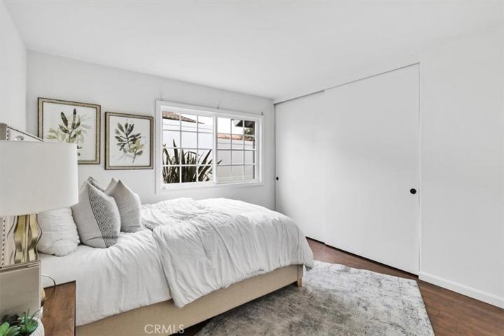 19451 Surfdale Lane, Huntington Beach, California 92648
