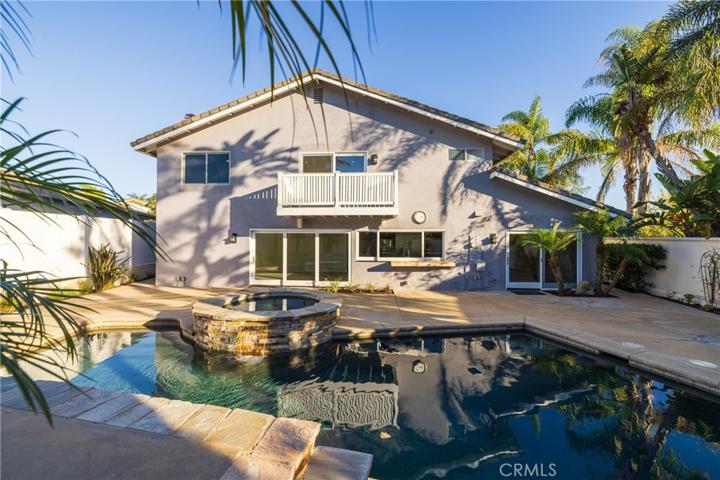 19451 Surfdale Lane, Huntington Beach, California 92648