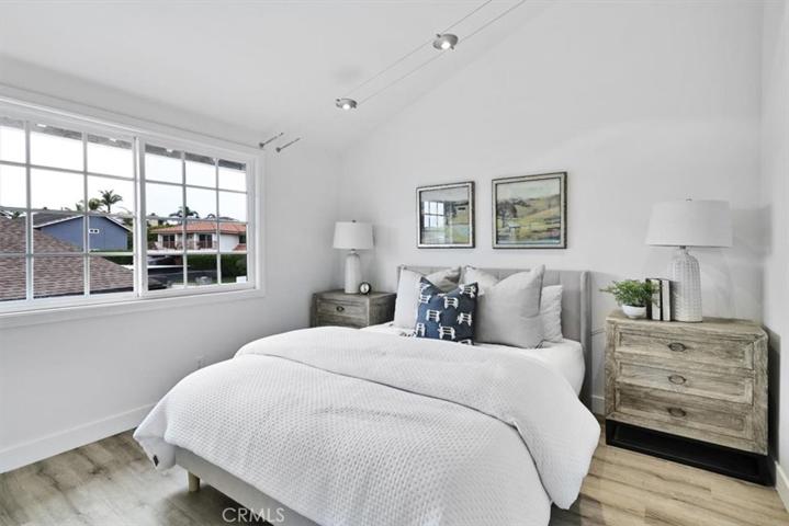 19451 Surfdale Lane, Huntington Beach, California 92648
