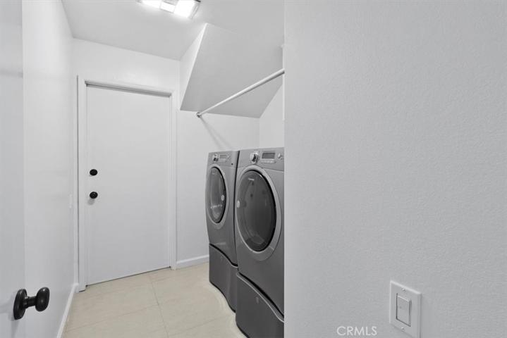 19451 Surfdale Lane, Huntington Beach, California 92648