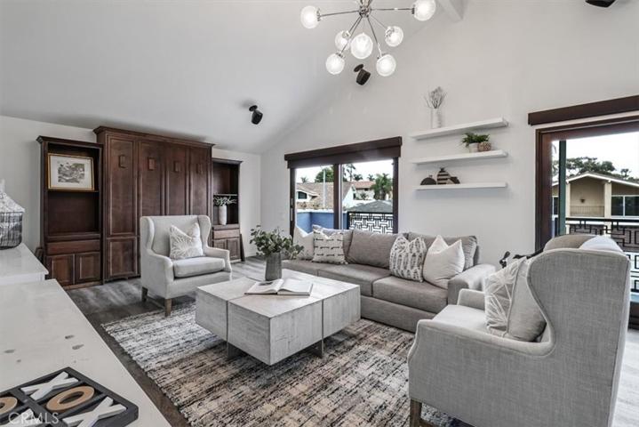 19451 Surfdale Lane, Huntington Beach, California 92648