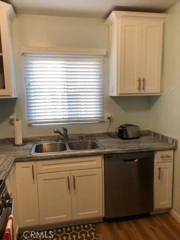 Front house kitchen