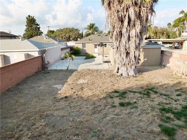 8272 4th Street, Buena Park, California 90621