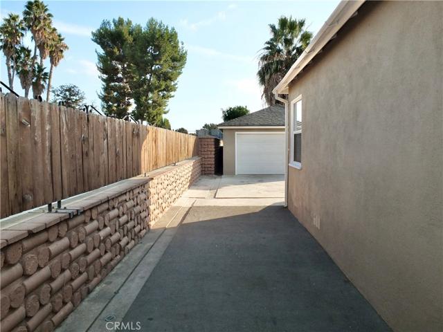 8272 4th Street, Buena Park, California 90621