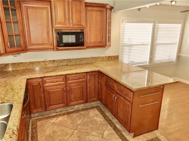 8272 4th Street, Buena Park, California 90621
