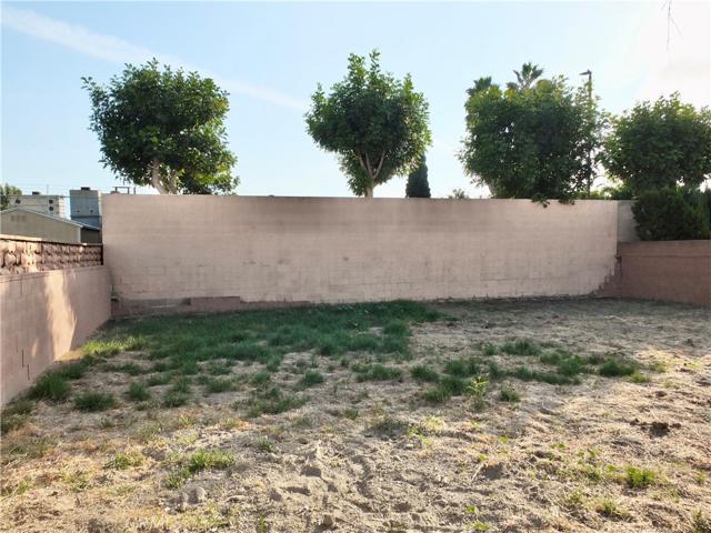 8272 4th Street, Buena Park, California 90621