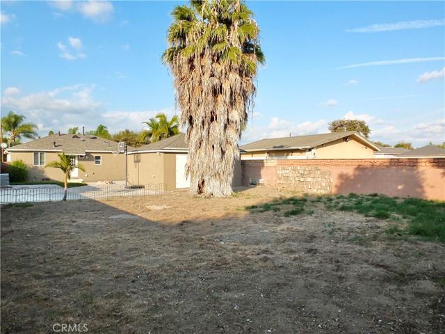 8272 4th Street, Buena Park, California 90621