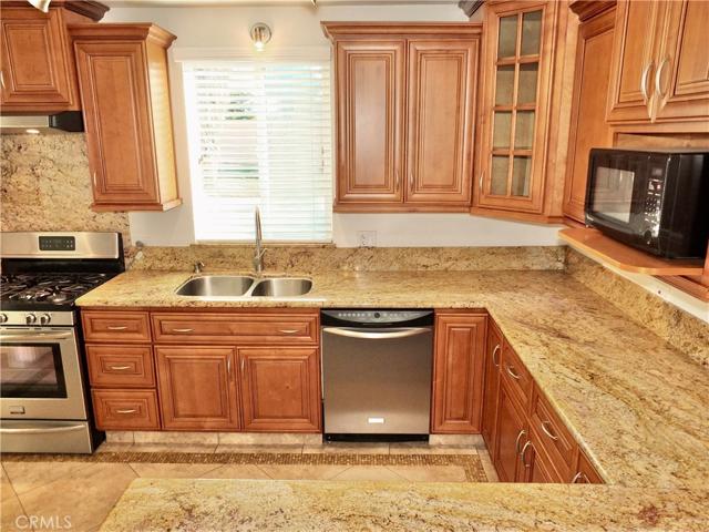 8272 4th Street, Buena Park, California 90621