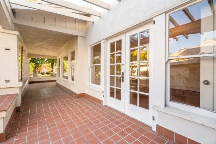 2304 Whipple Avenue, Redwood City, California 94062