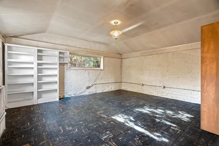 2304 Whipple Avenue, Redwood City, California 94062