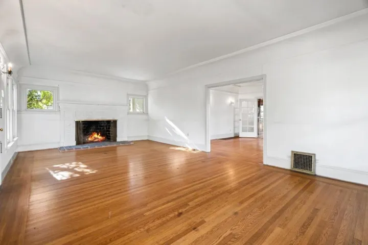 2304 Whipple Avenue, Redwood City, California 94062