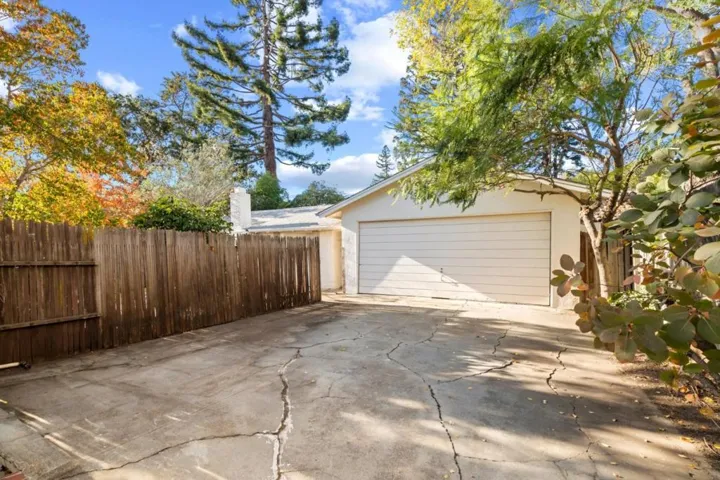 2304 Whipple Avenue, Redwood City, California 94062
