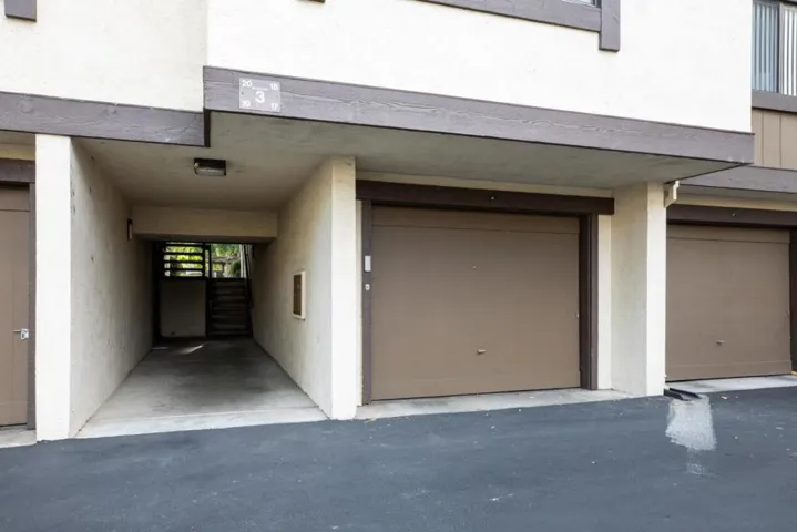765 San Antonio Road 18, Palo Alto, California 94303