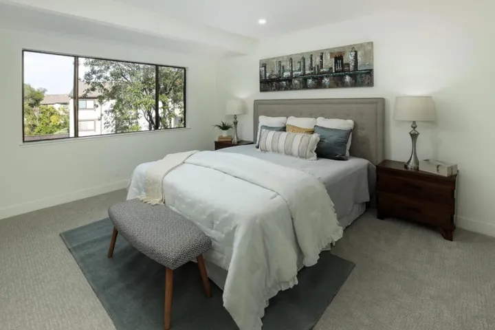 765 San Antonio Road 18, Palo Alto, California 94303