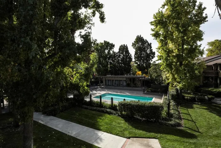 765 San Antonio Road 18, Palo Alto, California 94303